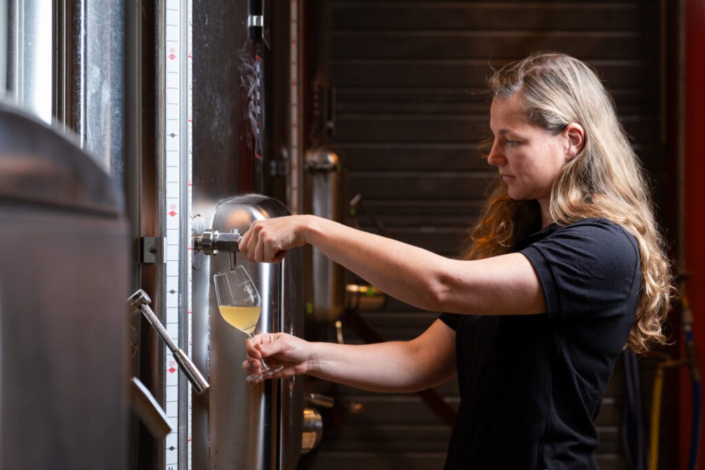 Service verre de blanc Jaillance