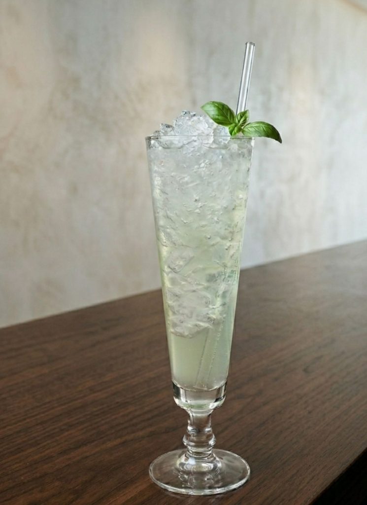 Shooting basil spritz 2 2 Cocktail recipes by Jaillance